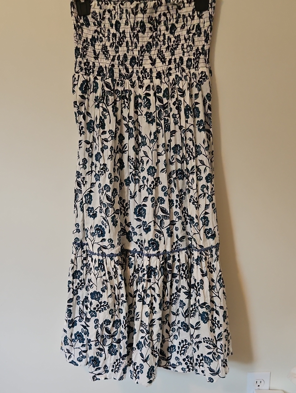 Faith & Zoe White Maxi Skirt with Navy Floral Print